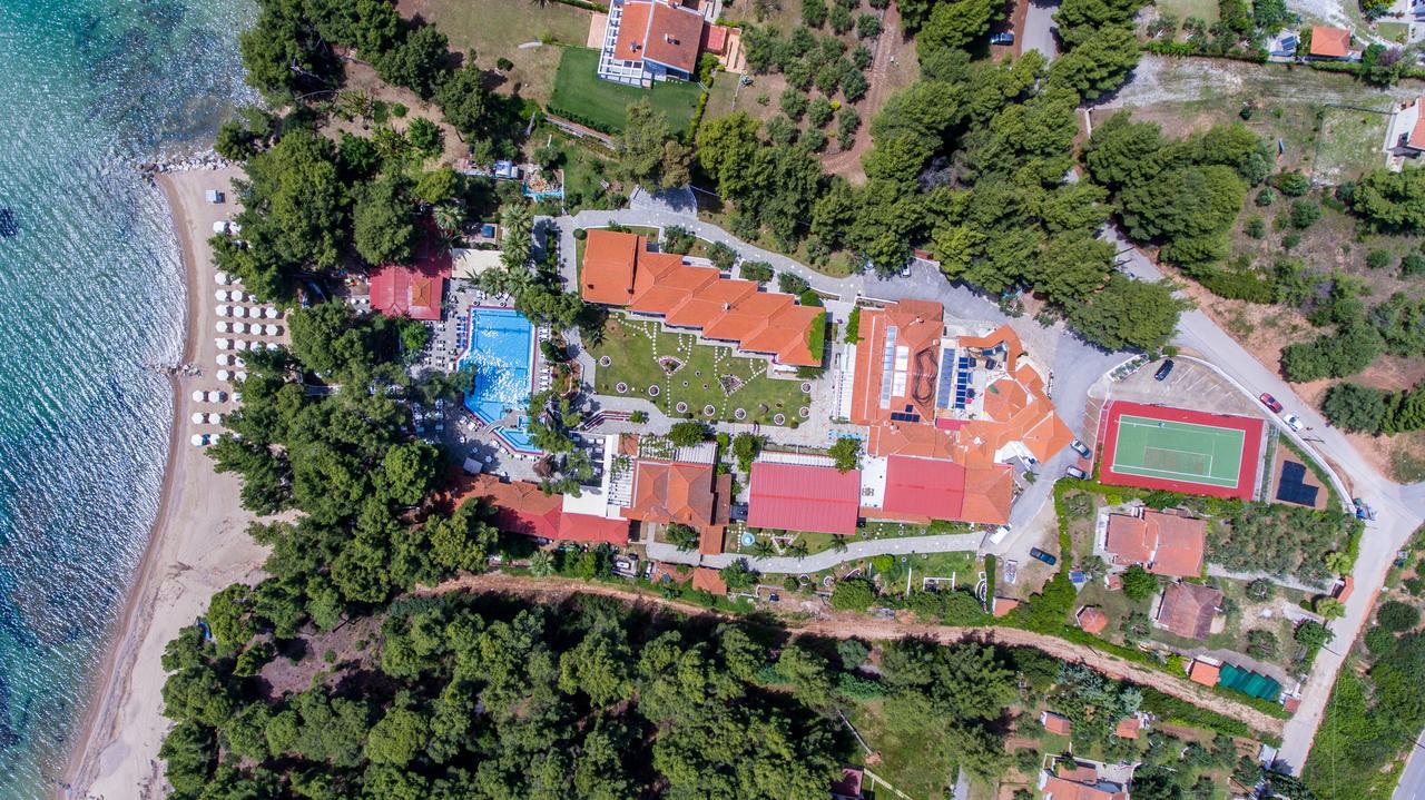 Porfi Hotel